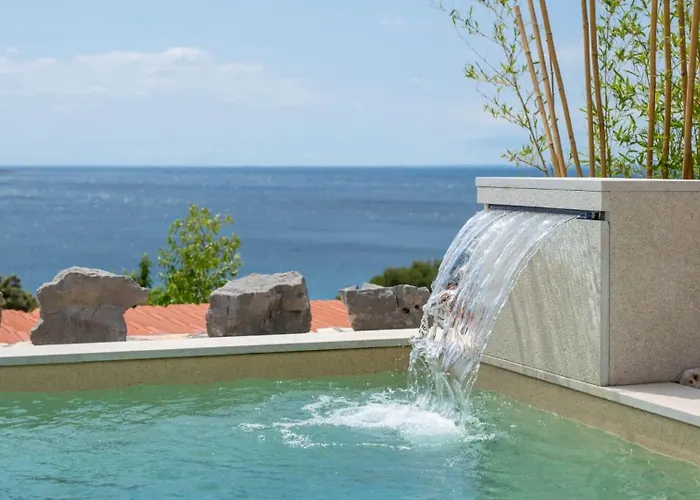 Miholascica 3 In Island By Guide Villa Cres