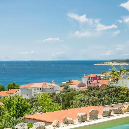 Villa Miholascica 3 In Island By Guide