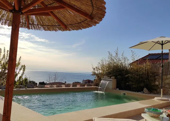 Miholascica 3 In Island By Guide Villa Cres